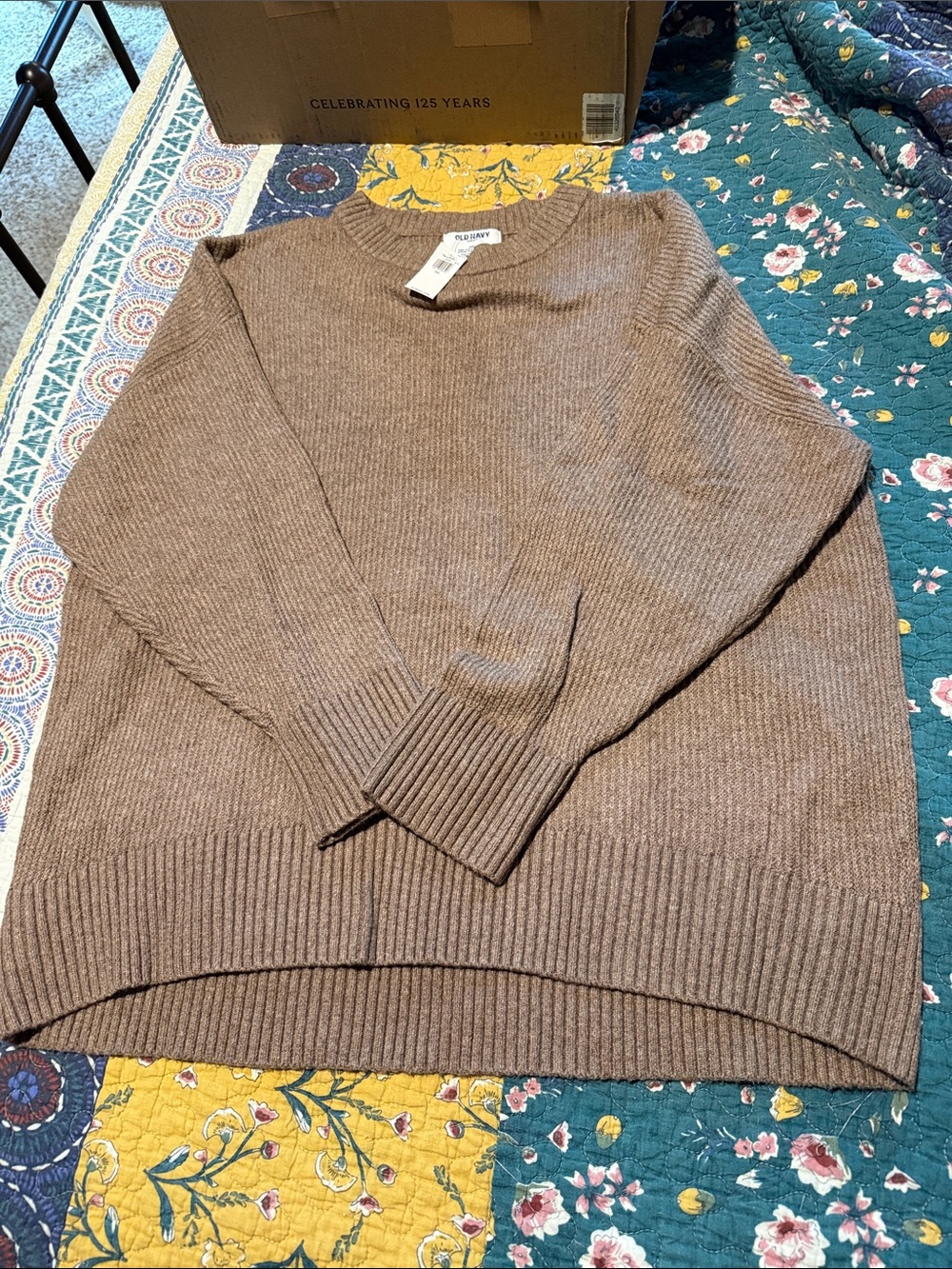 Old Navy Medium Weight Women's Crewneck Ribbed Sweater - Taupe Medium Brown